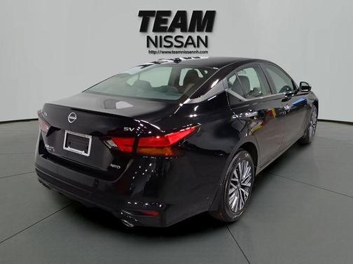 Black 2024 Nissan Altima 2.5 SV