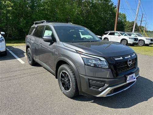 2025 Nissan Pathfinder Rock Creek
