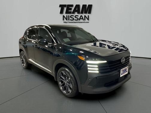 Super Black 2026 Nissan Kicks SR
