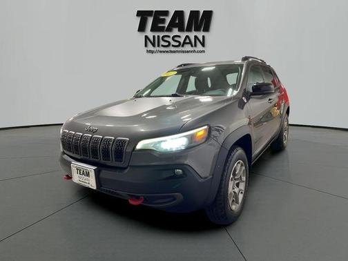 Granite Crystal Clearcoat Metallic 2022 Jeep Cherokee Trailhawk