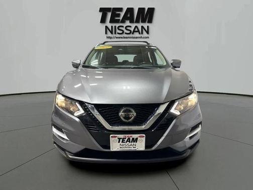Gun Metallic 2022 Nissan Rogue Sport SL