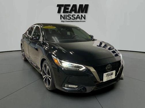 Black 2021 Nissan Sentra SR