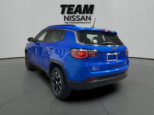 Laser Blue 2022 Jeep Compass Latitude