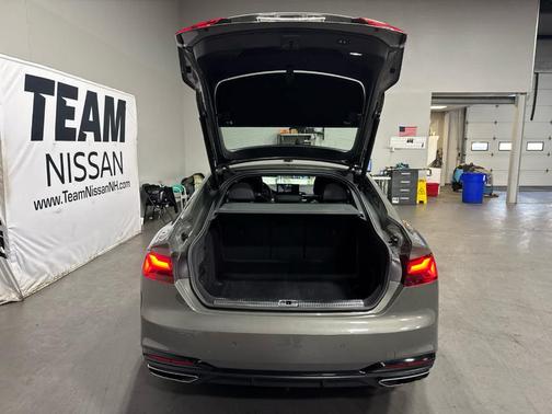 2025 Audi A5 Sportback S line Premium