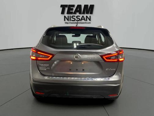 2022 Nissan Rogue Sport SV