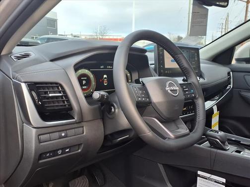 2025 Nissan Rogue SL