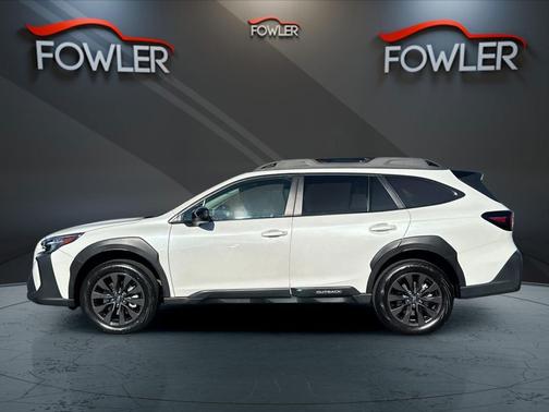 Crystal White Pearl 2025 Subaru Outback Onyx Edition