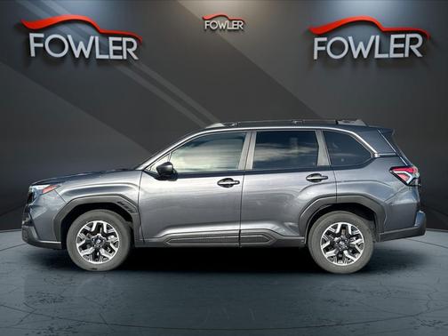 Magnetite Gray Metallic 2025 Subaru Forester Premium