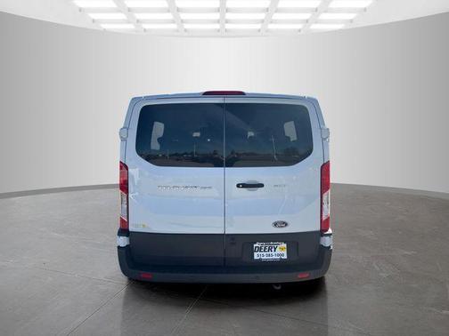 2022 Ford Transit-350 XLT