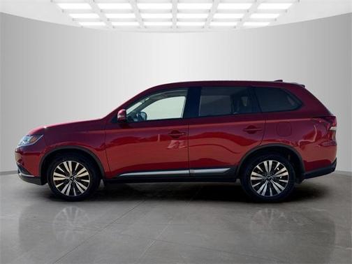 2019 Mitsubishi Outlander SE