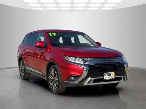 2019 Mitsubishi Outlander SE