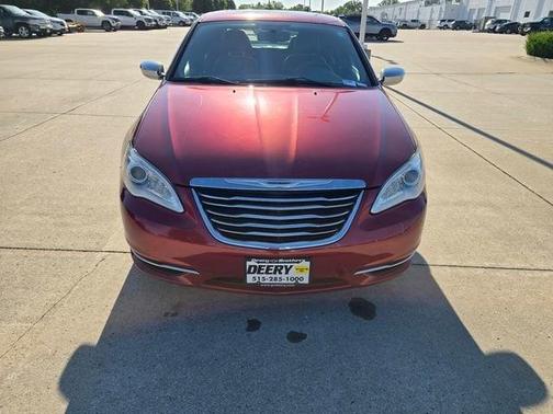 Deep Cherry Red Crystal Pearlcoat 2013 Chrysler 200 Limited