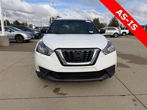 2019 Nissan Kicks S