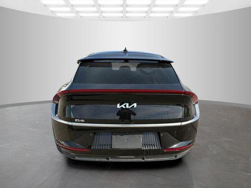 2022 Kia EV6 Wind