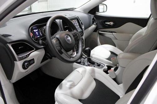2021 Jeep Cherokee Latitude Plus