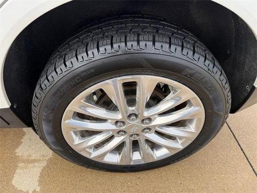 2017 Cadillac XT5 Platinum