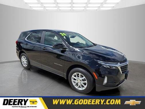 Mosaic Black Metallic 2024 Chevrolet Equinox LT