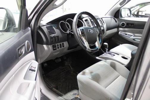2015 Toyota Tacoma Base