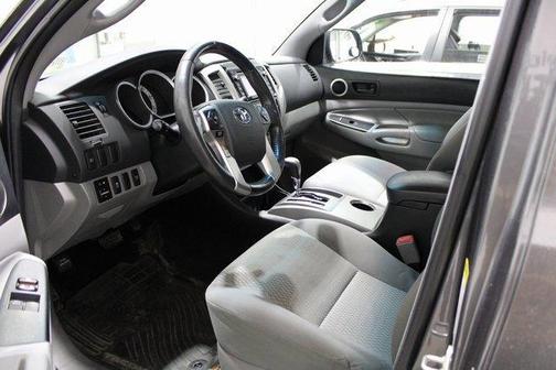 2015 Toyota Tacoma Base