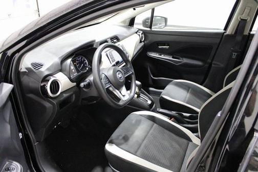 2021 Nissan Versa 1.6 SV