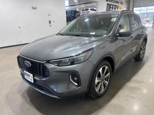 2023 Ford Escape Platinum