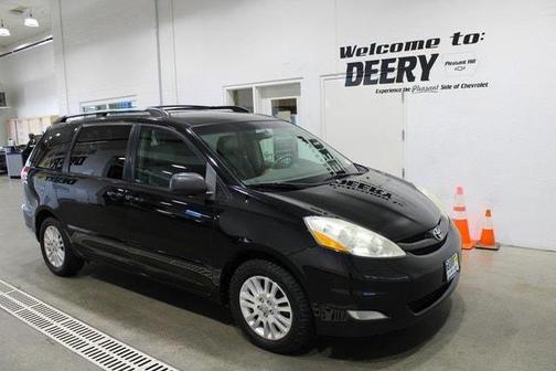 2008 Toyota Sienna XLE