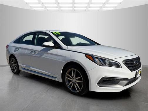 2015 Hyundai SONATA Sport 2.0T