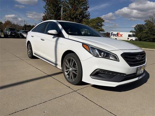 2015 Hyundai SONATA Sport 2.0T
