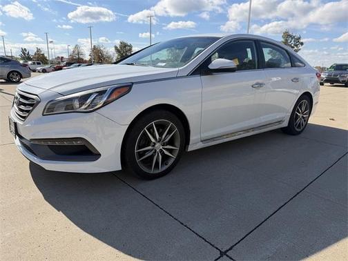 2015 Hyundai SONATA Sport 2.0T