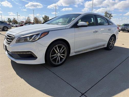2015 Hyundai SONATA Sport 2.0T