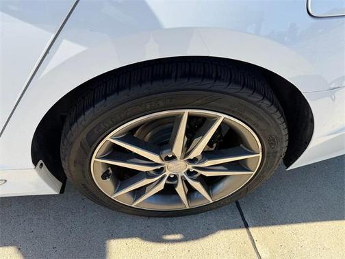 2015 Hyundai SONATA Sport 2.0T