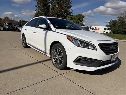 2015 Hyundai SONATA Sport 2.0T