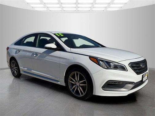 2015 Hyundai SONATA Sport 2.0T