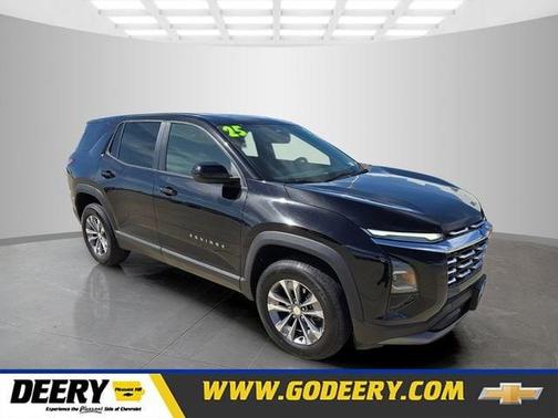 Mosaic Black Metallic 2025 Chevrolet Equinox LT