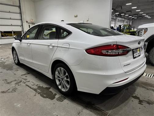2020 Ford Fusion Hybrid SE