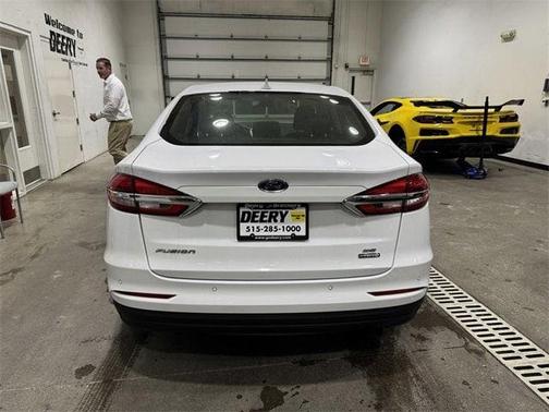 2020 Ford Fusion Hybrid SE