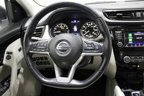 2021 Nissan Rogue Sport SL