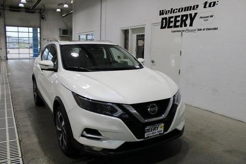 2021 Nissan Rogue Sport SL