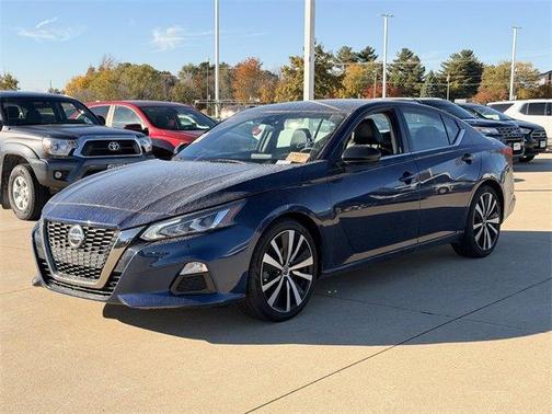 2021 Nissan Altima 2.5 SR