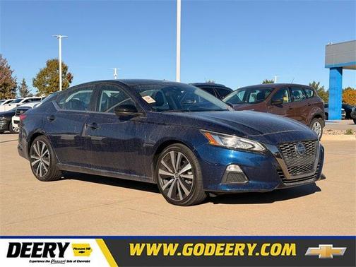 2021 Nissan Altima 2.5 SR