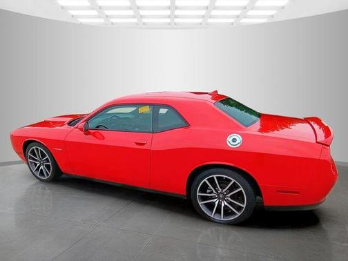 Go Mango! 2022 Dodge Challenger R/T