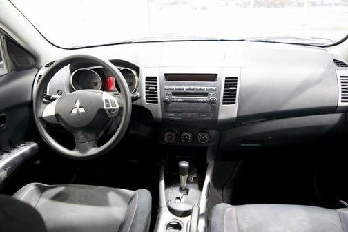2008 Mitsubishi Outlander ES
