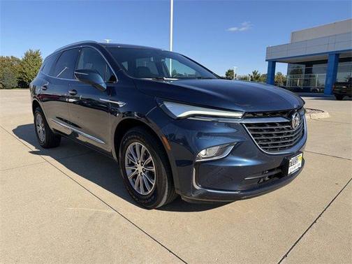 2022 Buick Enclave Essence