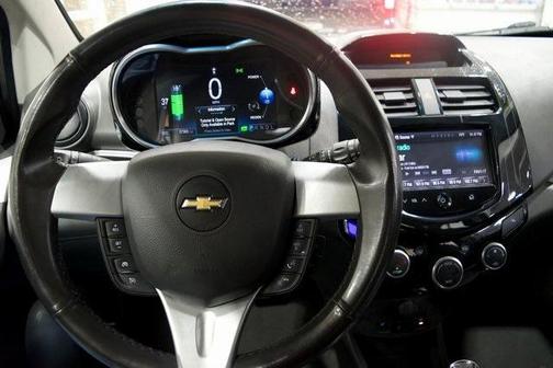 2016 Chevrolet Spark EV 2LT