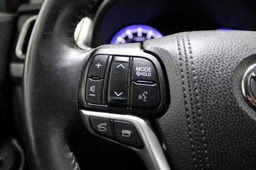 2016 Toyota Highlander Limited Platinum