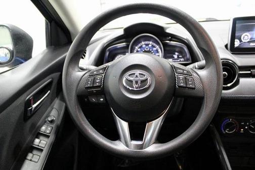2017 Toyota Yaris iA Base