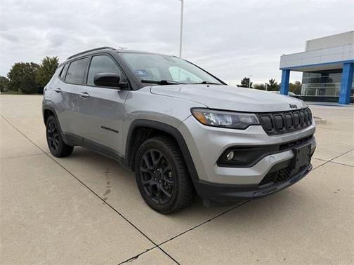 2022 Jeep Compass Altitude