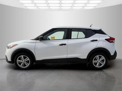 2020 Nissan Kicks S