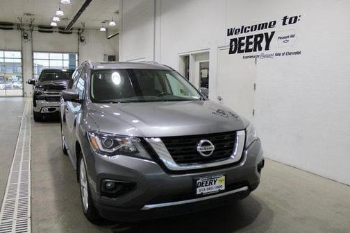 2018 Nissan Pathfinder SL
