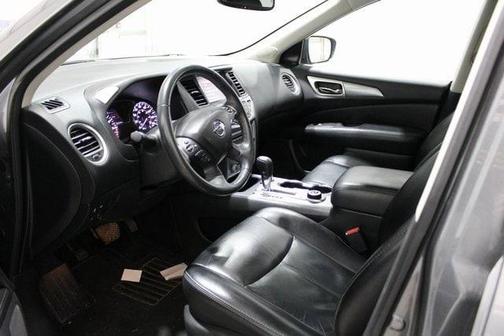 2018 Nissan Pathfinder SL